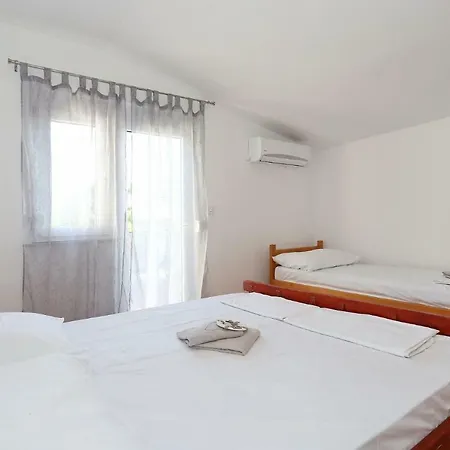 Apartamento Golub Nin